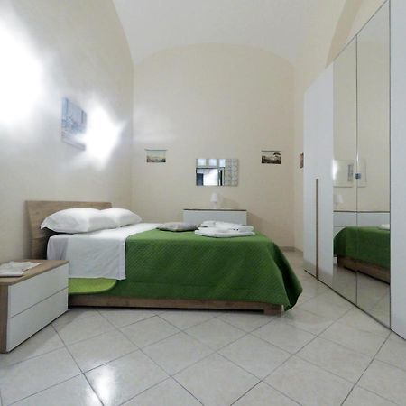 Casa Vacanza Alessandra Nápoles Exterior foto