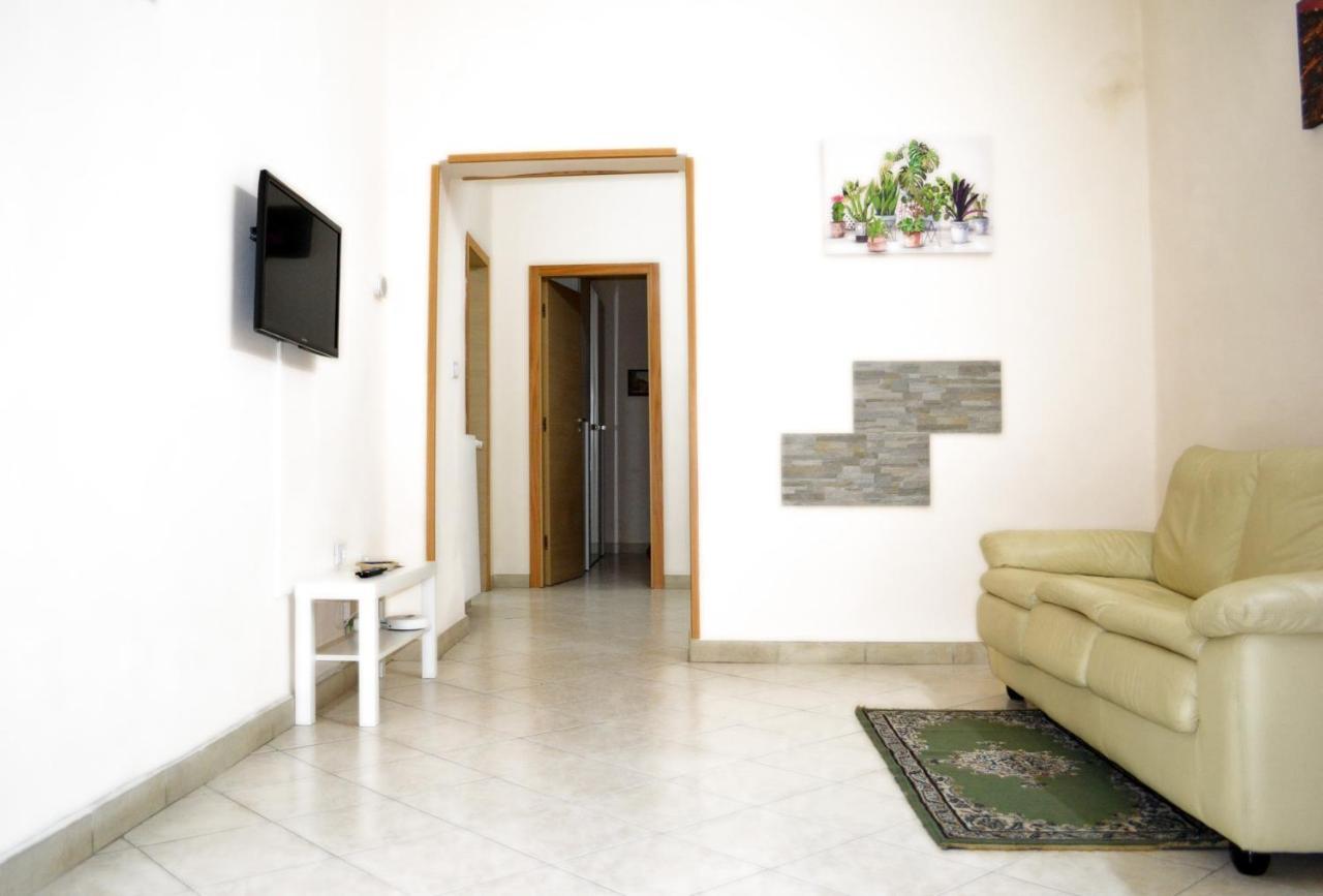 Casa Vacanza Alessandra Nápoles Exterior foto
