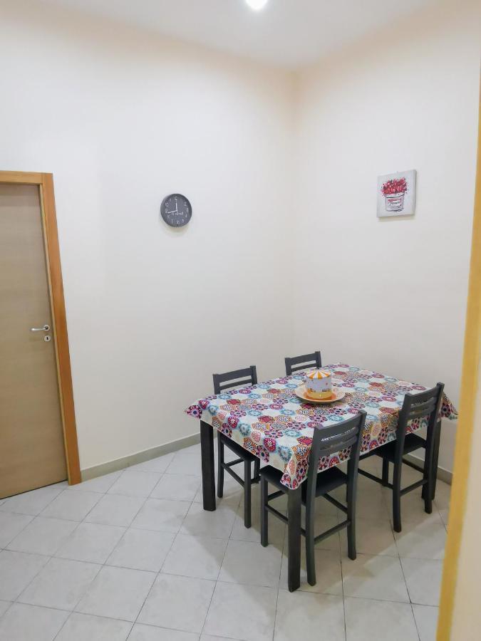 Casa Vacanza Alessandra Nápoles Exterior foto